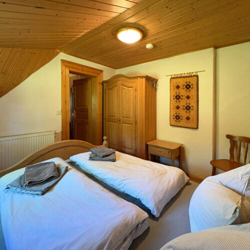 Schlafzimmer (1 x Doppelbett) - Obergeschoss
